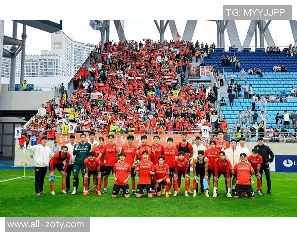 全北现代传奇球员崔喆淳宣布退役38岁收获10次联赛冠军与2次亚冠荣耀